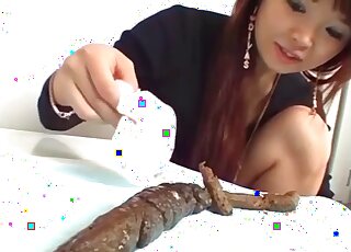 Japanese girl with dyed hair wants to make you horny